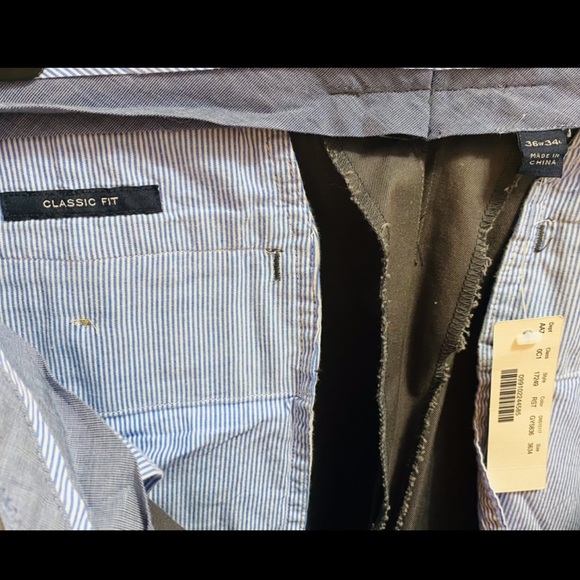 J Crew 36X34 Classic Fit - Picture 3 of 3